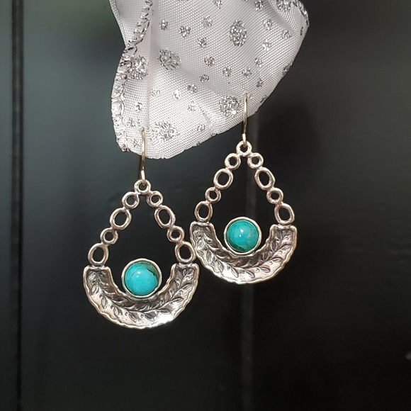 Shablool Silver Jewelry Design Jewelry - Didae Sterling Silver Turquoise Dangle Earrings